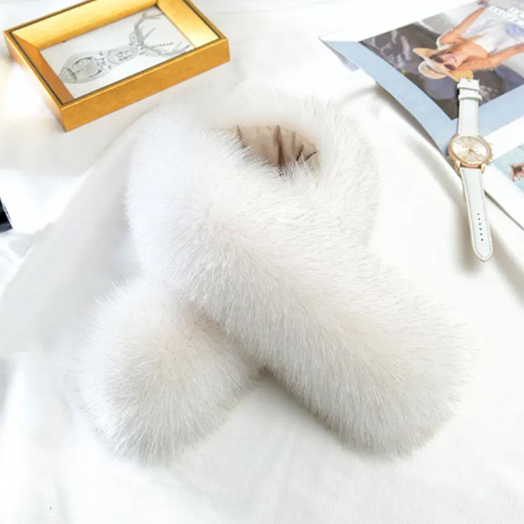 楽天市場】 ファーマフラー 女性用 スヌード 結婚式 フォックスファー