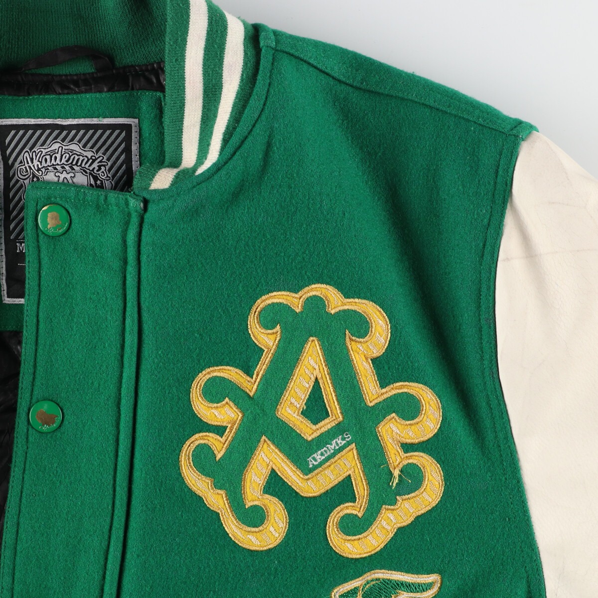 akademiksレザースタジャン