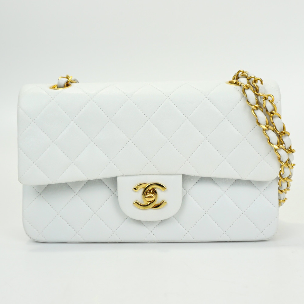 楽天市場】CHANEL シャネル A01113 WチェーンWフラップ ラムスキン