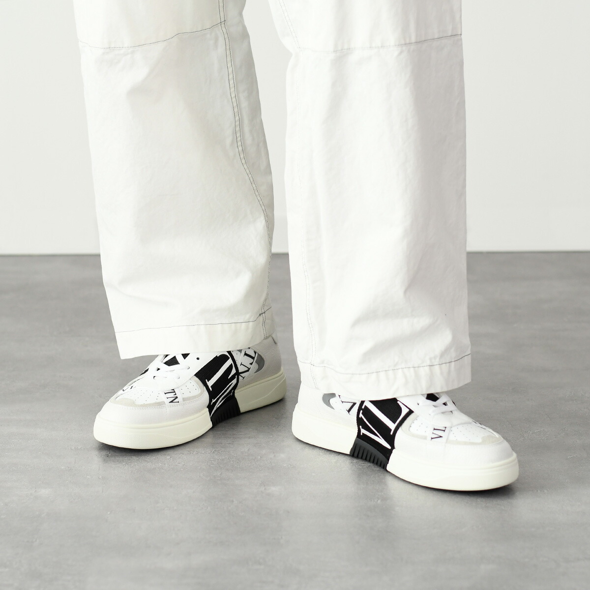 楽天市場】VALENTINO ヴァレンティノ シューズ 靴 VL7N ロートップ