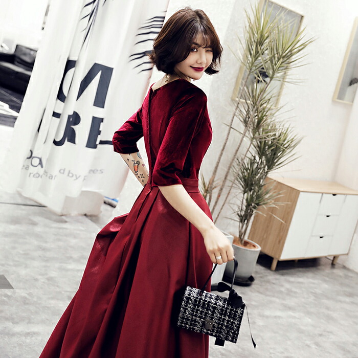 FILA スポーツドレス XL 赤 【公式通販】