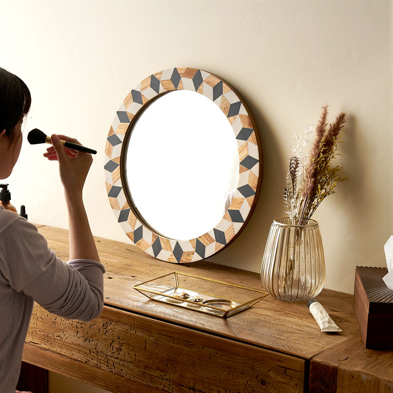 楽天市場】鏡 壁掛け鏡 円形 丸型 ウッド×レジン ジオメトリック柄 約W