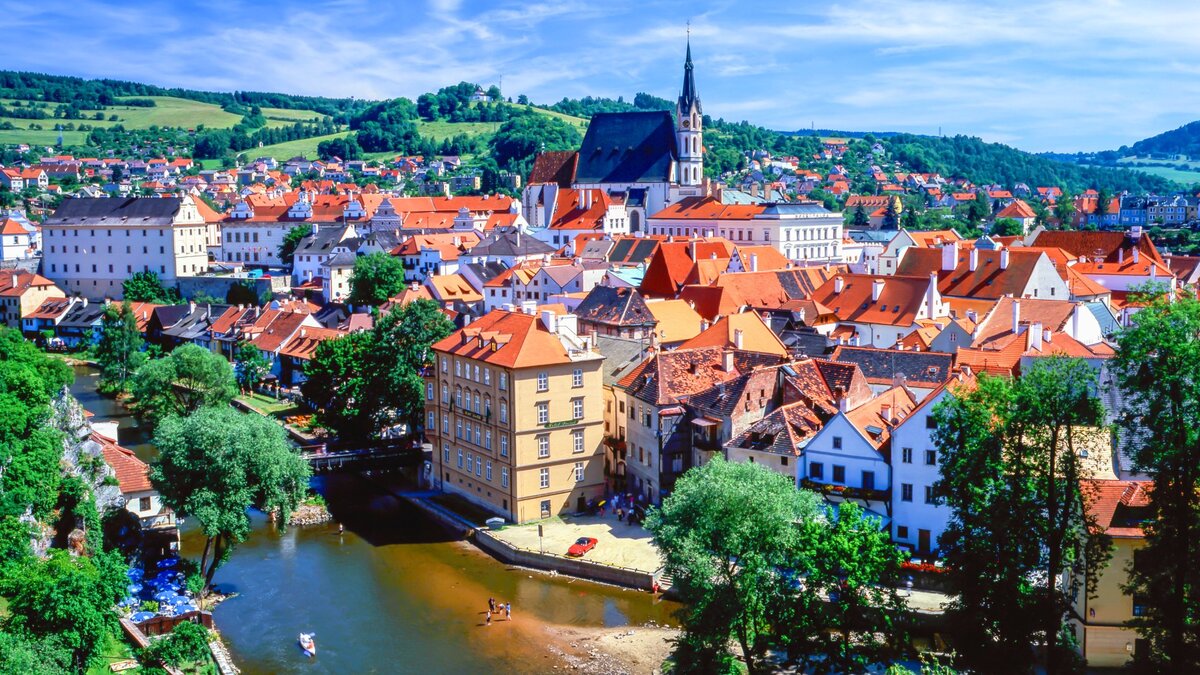 まるで絵本の中に迷い込んだみたい。チェコの世界一美しい街