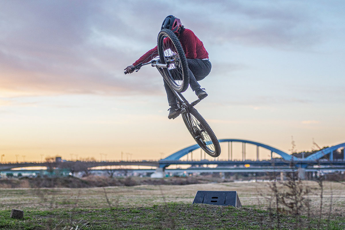 家から1分で行ける良ジャンプ練習環境を発見 | TUBAGRA ツバグラ