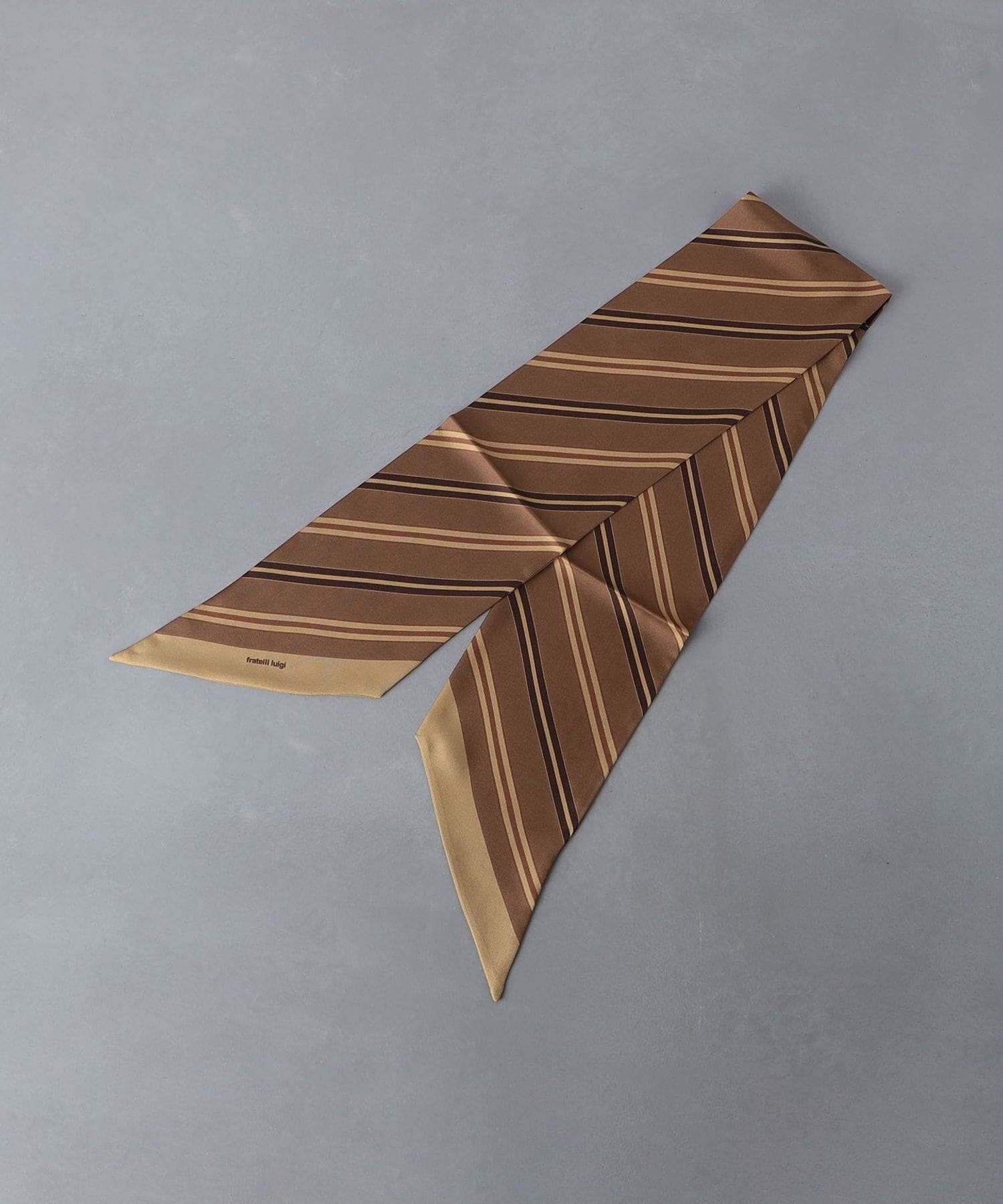 FRATELLI LUIGI＞ レジメンタル プリントスカーフ