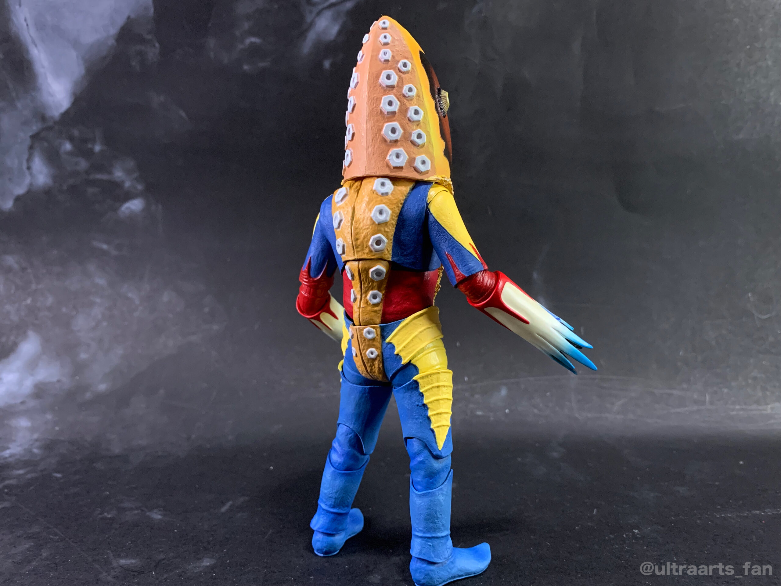 簡易レビュー】S.H.Figuarts メトロン星人 狙われた街Ver. – Ultra