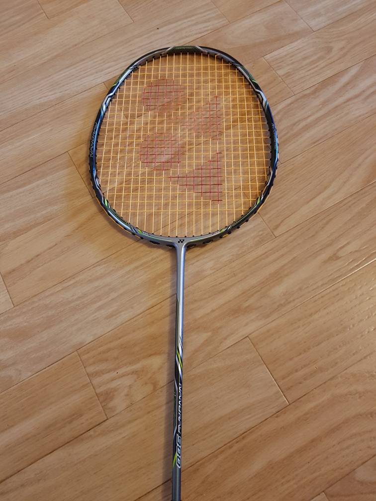 YONEX NANORAY 900バドミントンラケット ラケット YONEX Nanoray 900
