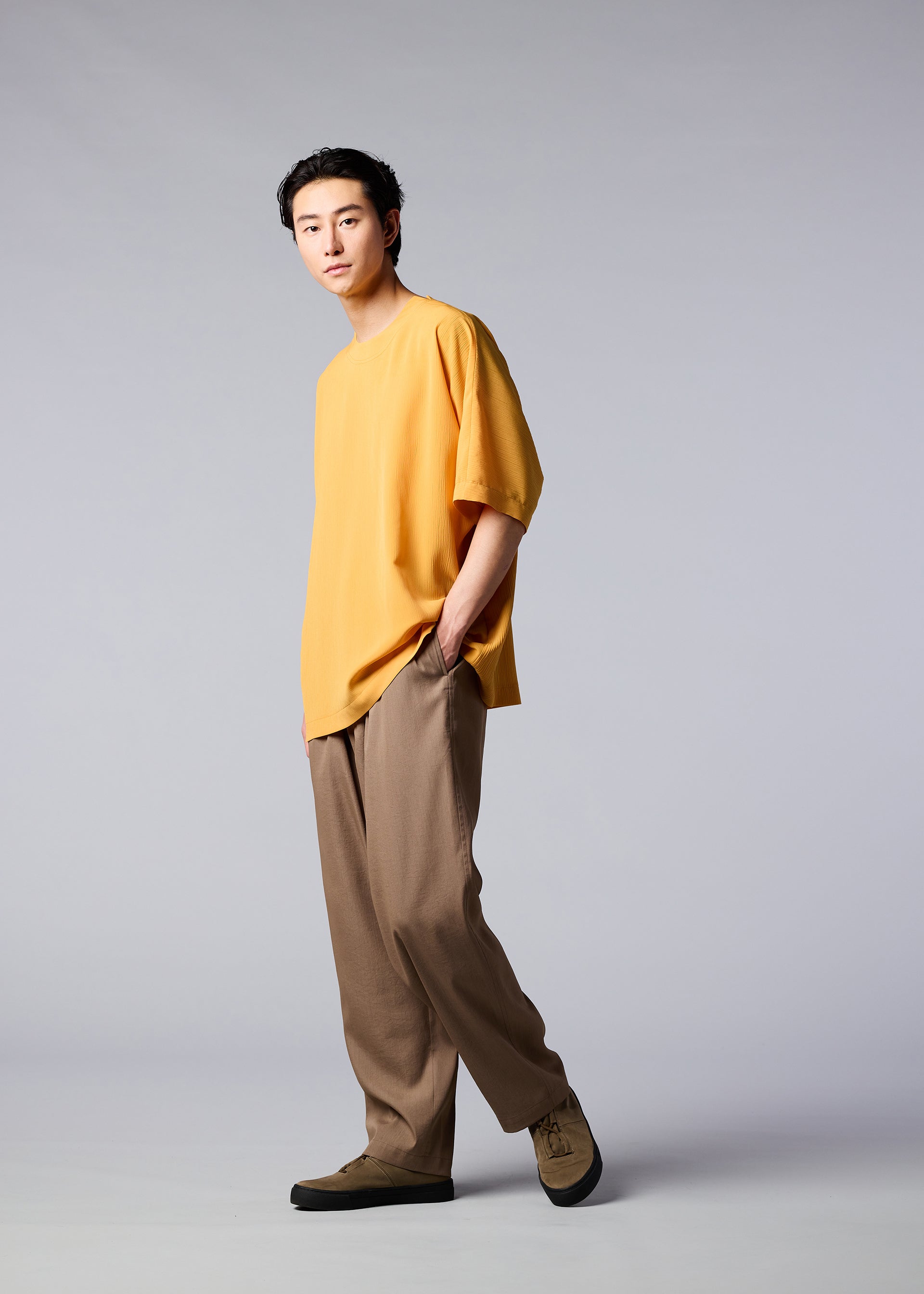 CREPE DRAPE T – ISSEY MIYAKE ONLINE STORE
