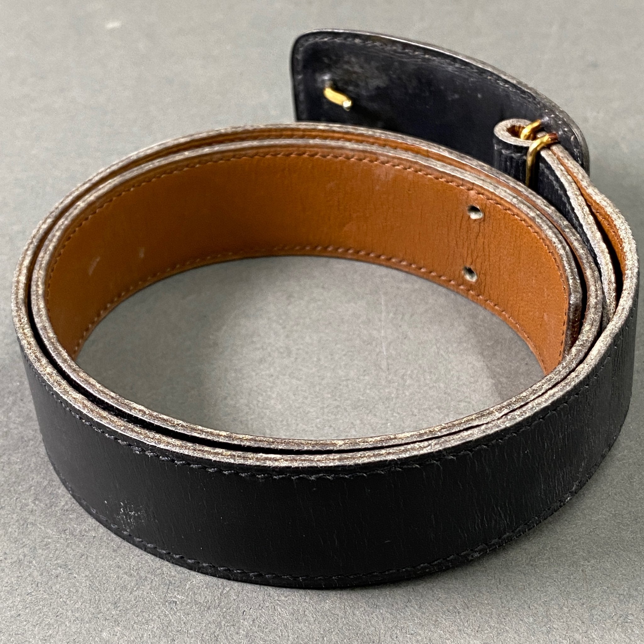 L20 フランス HERMES エルメス 馬車ロゴ レザーベルト ブラック