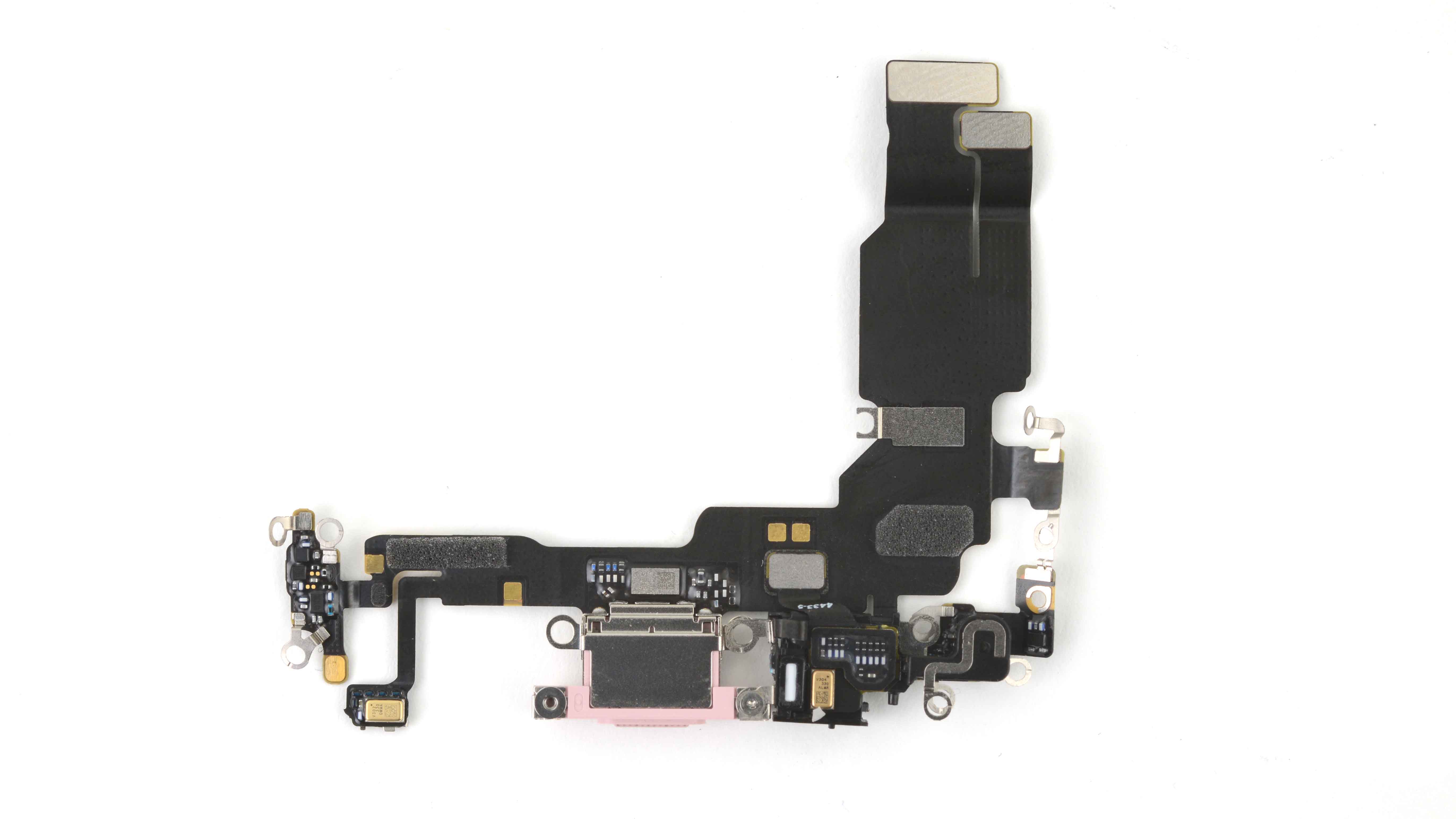 モア】urbansophistication iPhone15 the-puffer-case-pink-