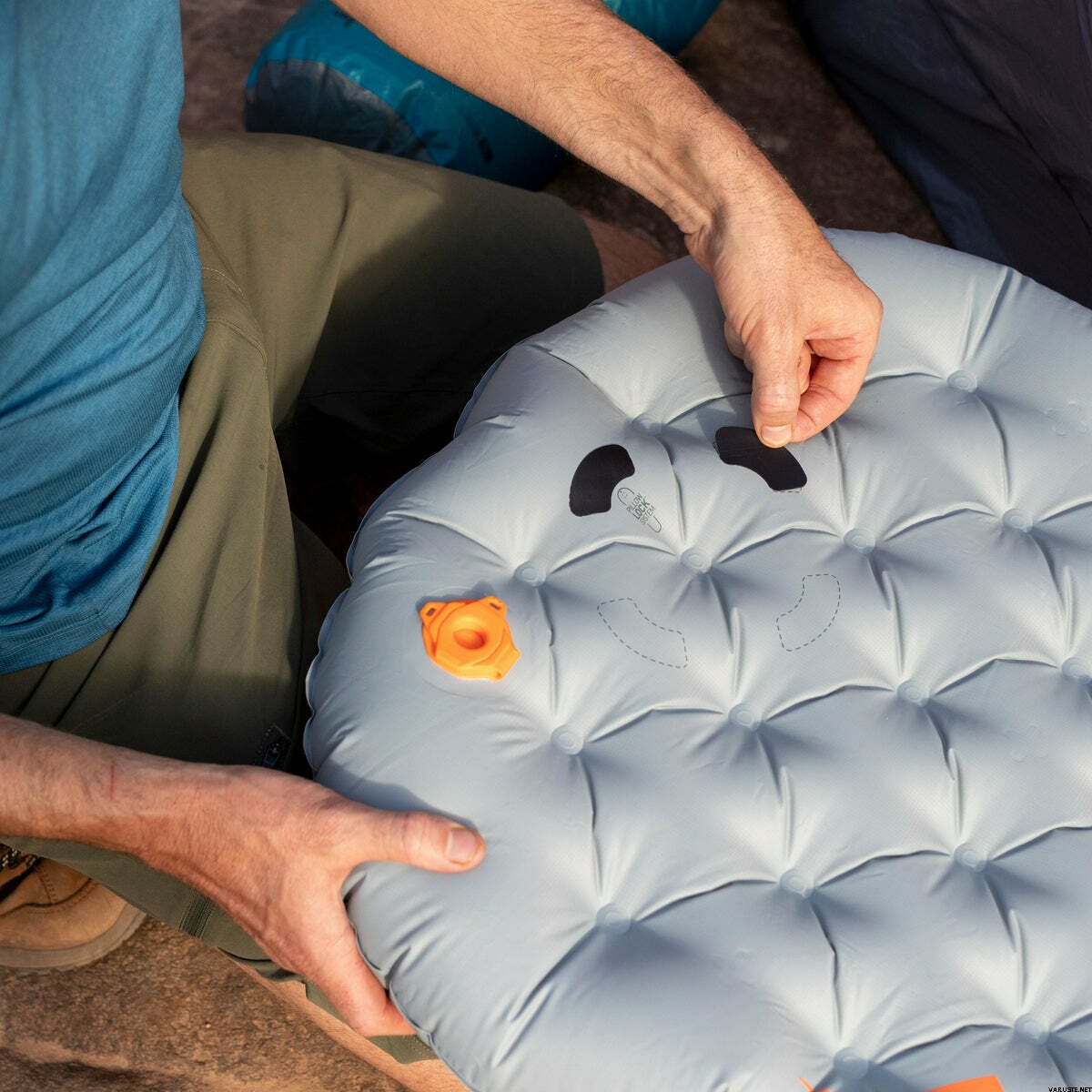 Sea to Summit Pillow Lock System | スリーピングパッド用品