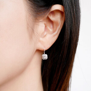 APEA7001__DI ヴァンドームカット ピアス｜ピアス｜ヴァンドーム青山