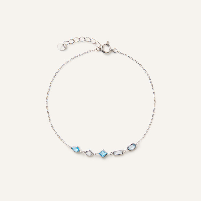 ブレスレット｜ヴイエー ヴァンドーム青山（va vendome aoyama）【公式