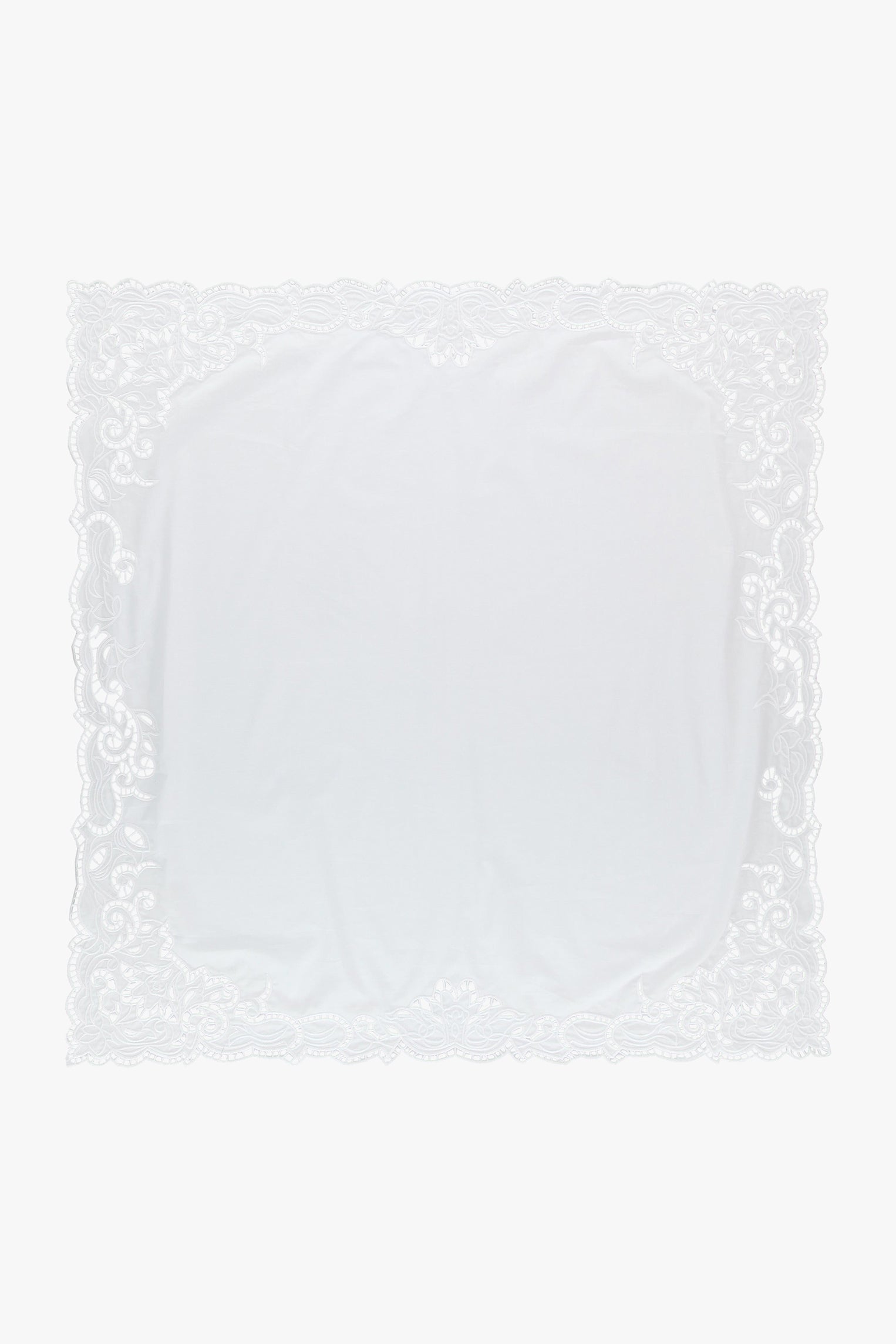 Scallop embroidery scarf – Venica