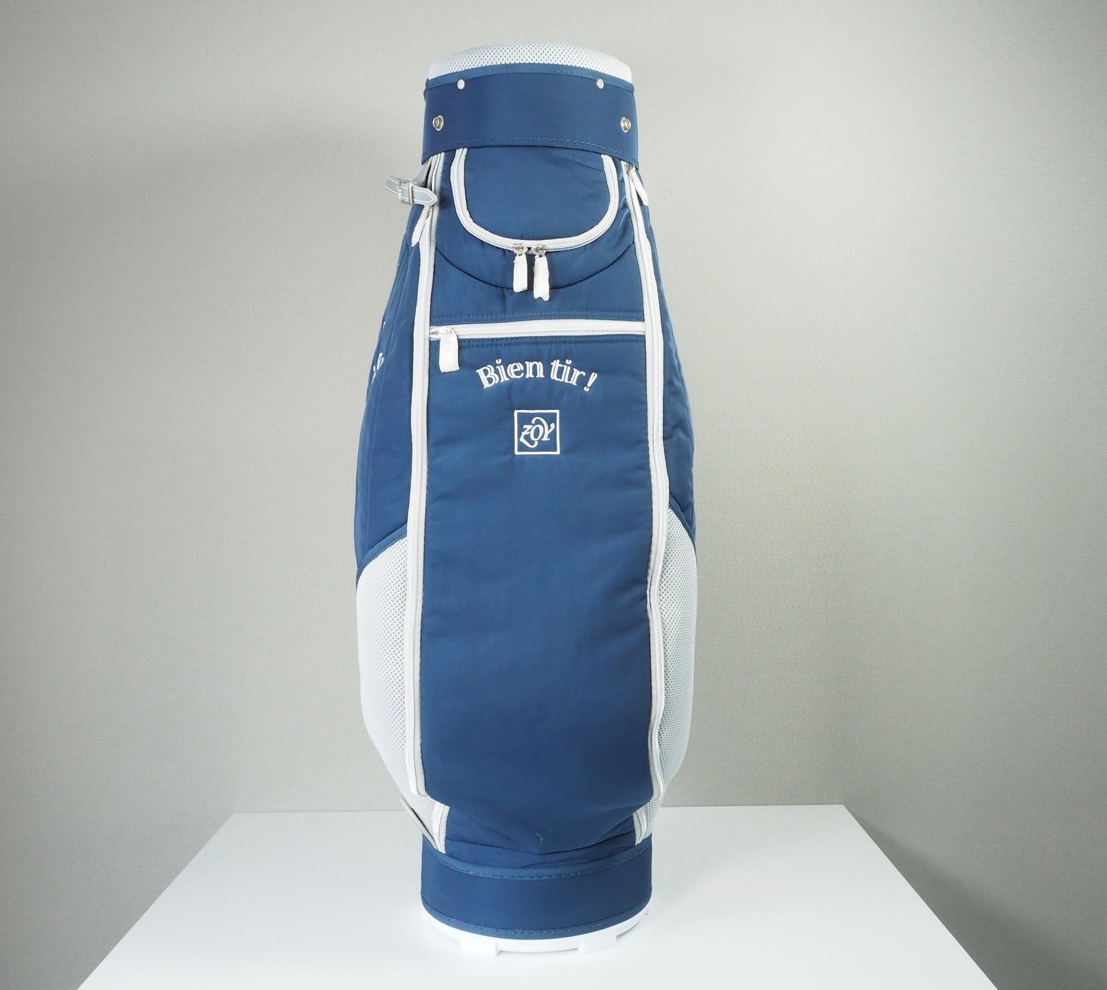 Russeluno NEO CLASSIC キャディーバック、ヘッドカバー3個 Russeluno