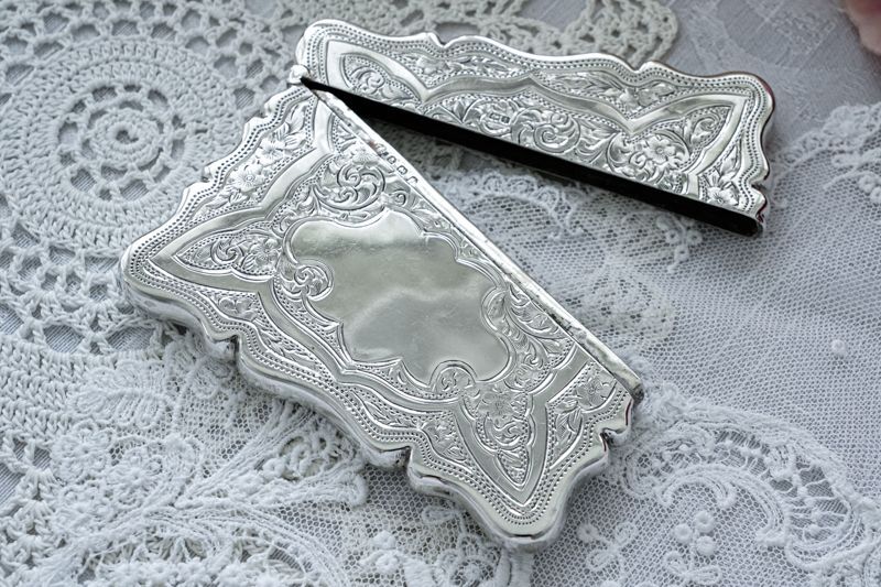 アンティークシルバー、アンティーク銀器、純銀製(925) 1868年