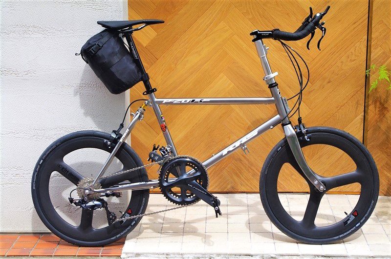 KHS P-20RCをULTEGRA搭載でカーボンホイール仕様に | VelostyleTICKET