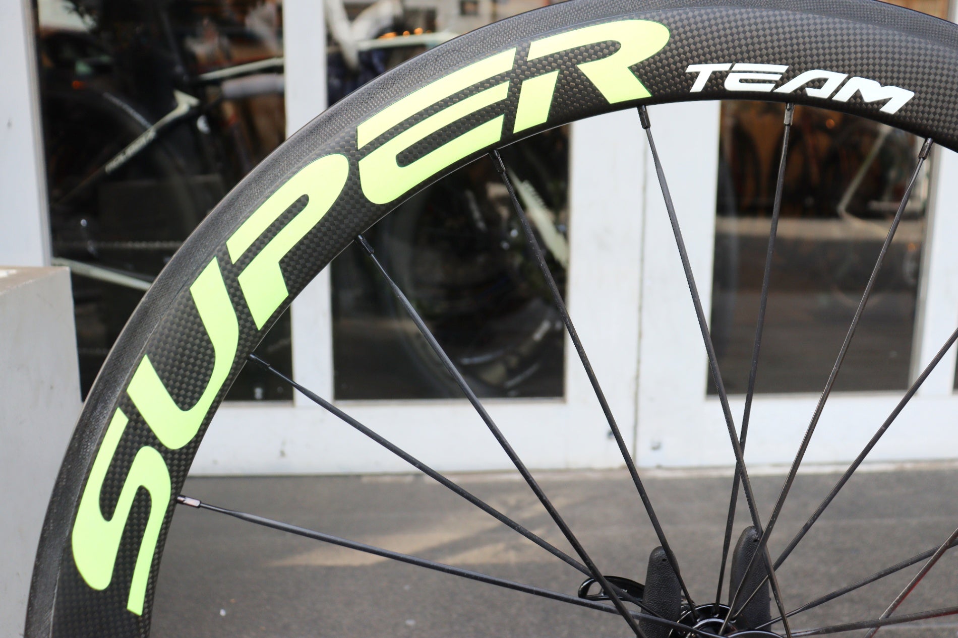 スーパーチーム SUPER TEAM 50mm カーボン クリンチャー ホイール