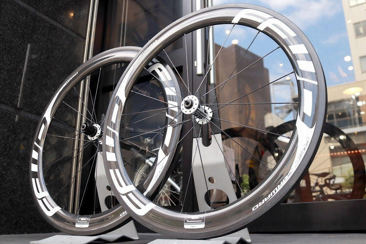 ファストフォワード FFWD F6R DT180ハブ カーボン チューブラー