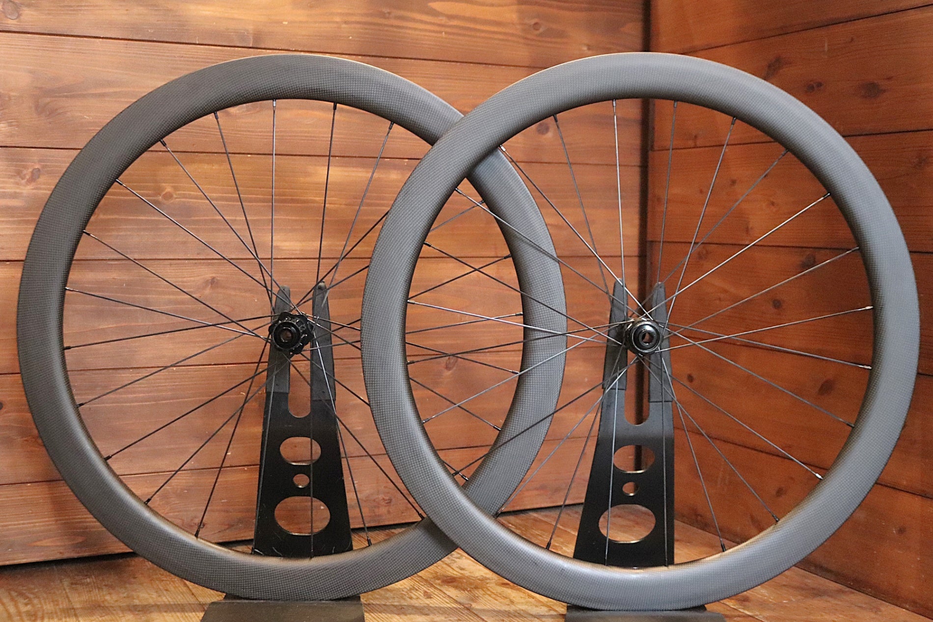 LWC カーボン クリンチャー ホイール シマノ 12/11Sフリー DTSWISS 350