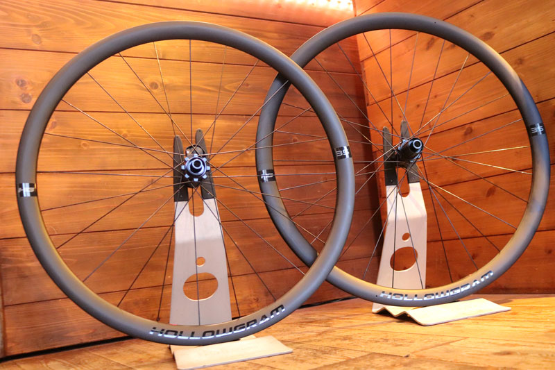 キャノンデール Cannondale ホログラム Hollowgram 35 100x142mm