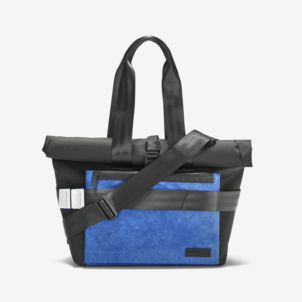 フライターグの都会派バッグに、夜間も安心・安全なリフレクター搭載