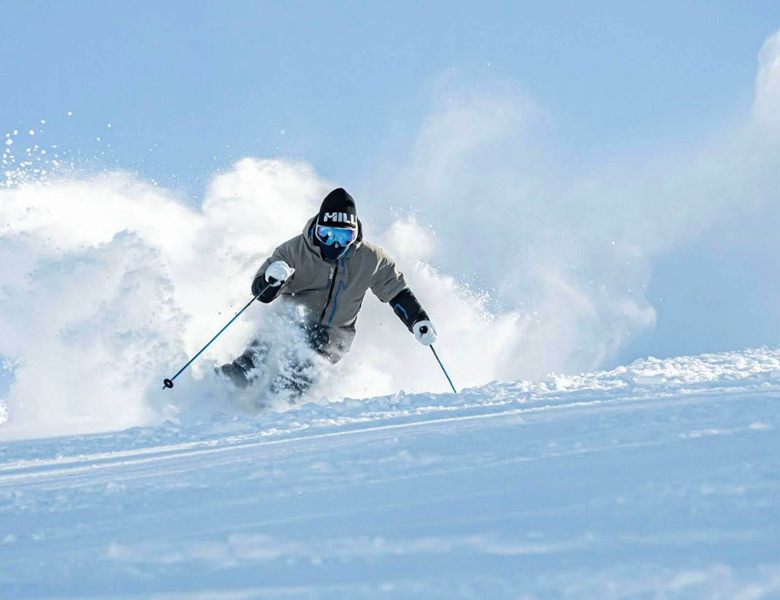 ゲレンデで注目の的に！ミレーの“オールマウンテンスキーシリーズ”は