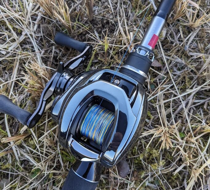 ダイワの32mm経スプール最高峰のベイトリール「24スティーズ SV TW」の