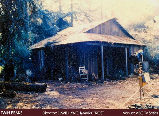 Twin Peaks Sets, Rare Photos By Production Designer Richard Hoover