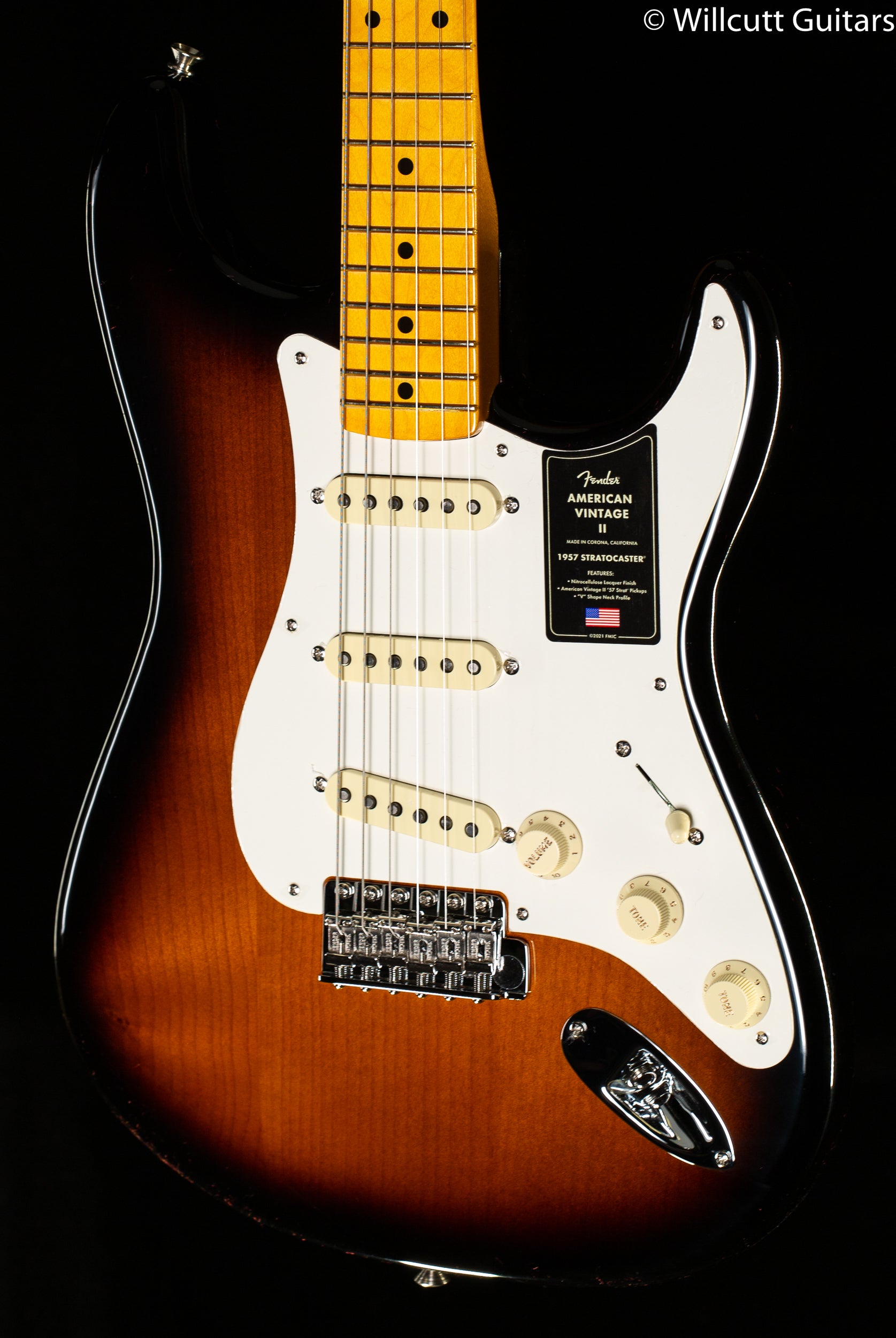 Fender American Vintage II 1957 Stratocaster Maple Fingerboard 2