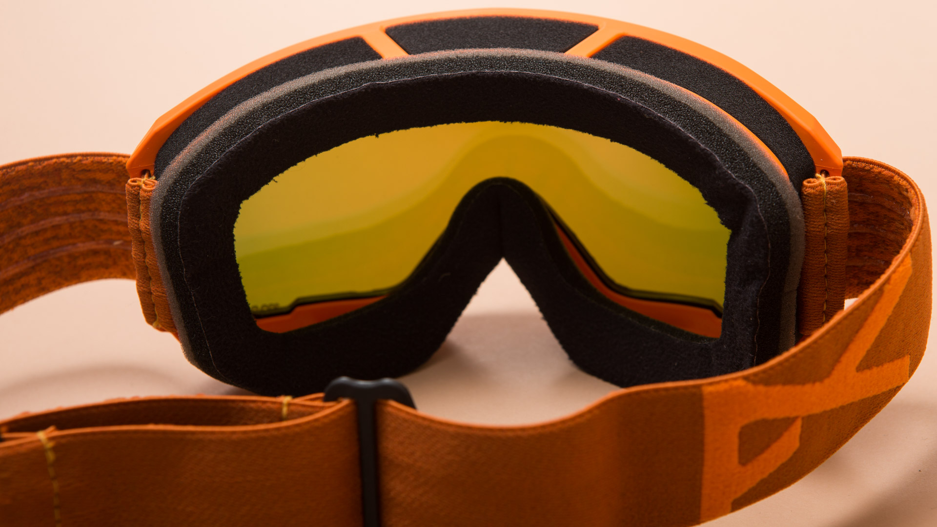 Anon M3 2016-2017 Snowboard Goggles Review |