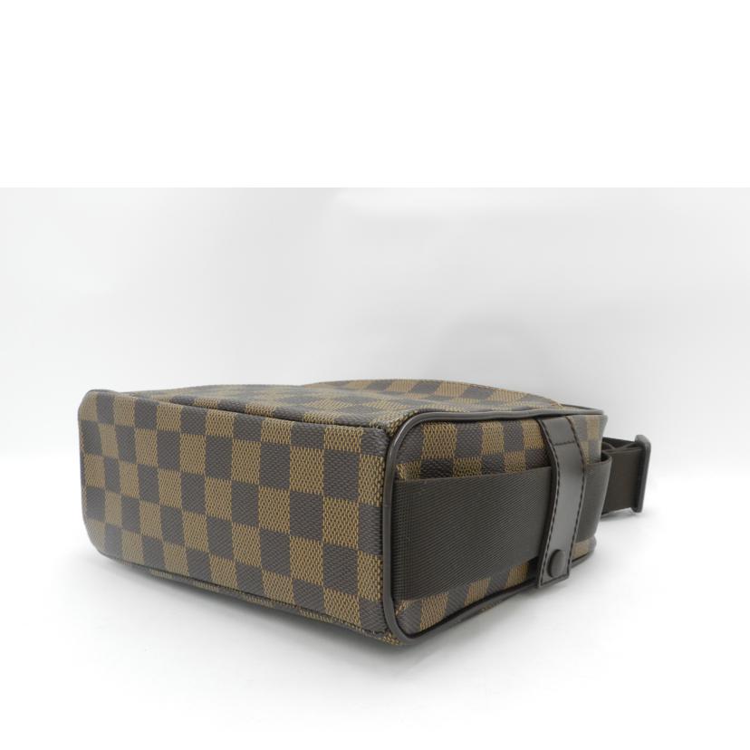 LOUIS VUITTON ルイヴィトン 市松模様 斜め掛け /ブランド