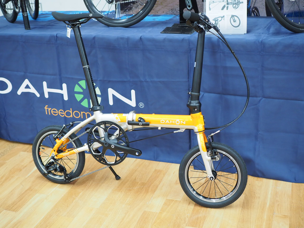 DAHON(ダホン)|2025 サイクルショップカンザキ吹田店 ミニヴェロ