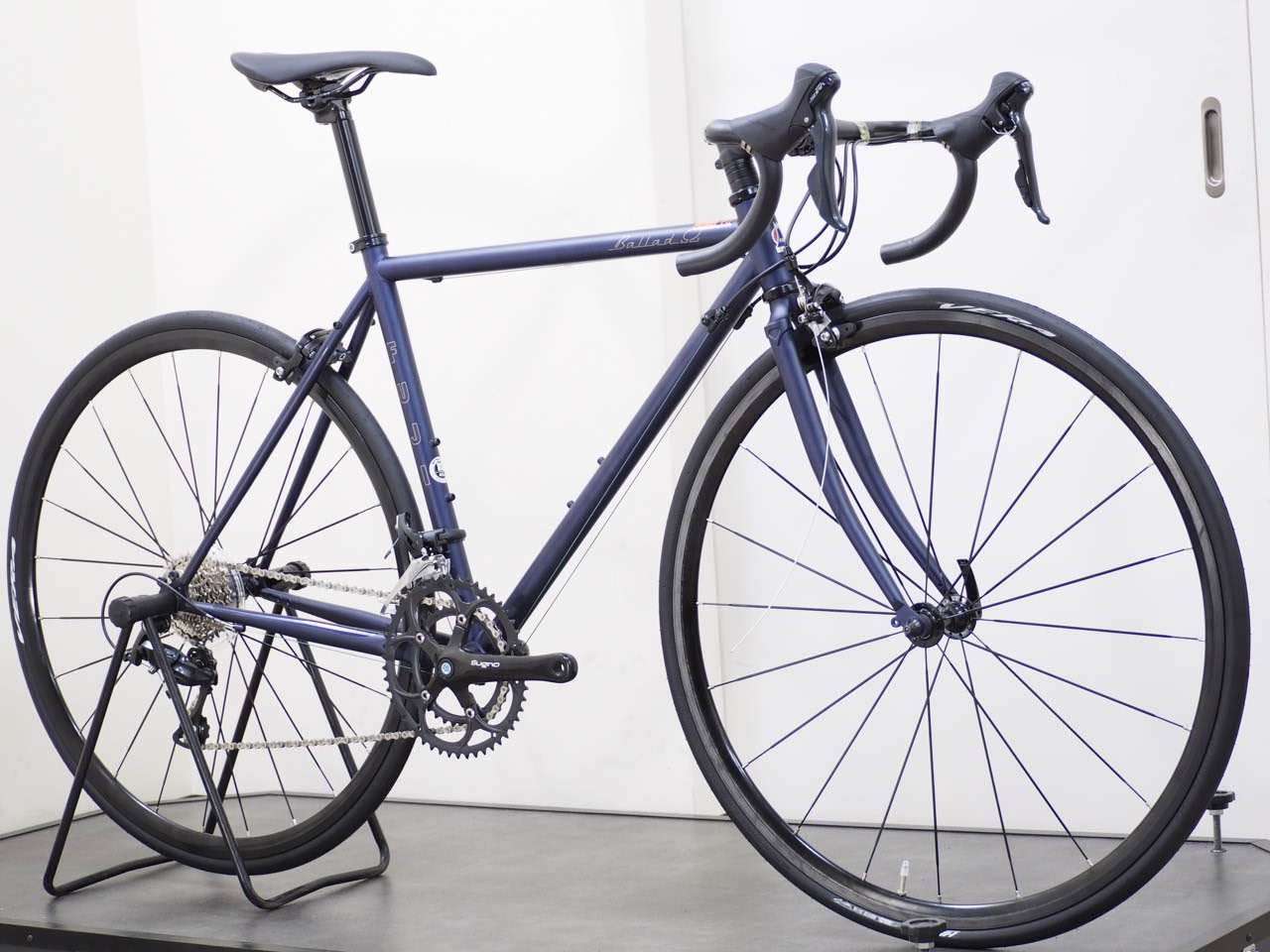 FUJI(フジ) BALLAD Ω(バラッドオメガ) SORA完成車 2021 | サイクル