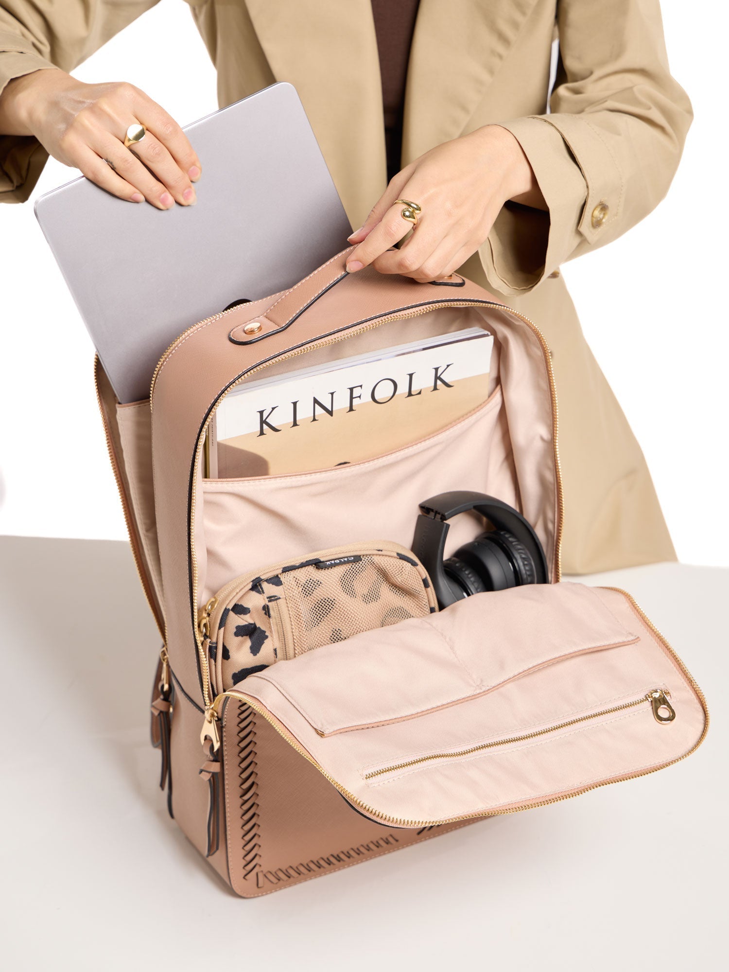 Kaya 17 inch Laptop Backpack in Caramel | CALPAK