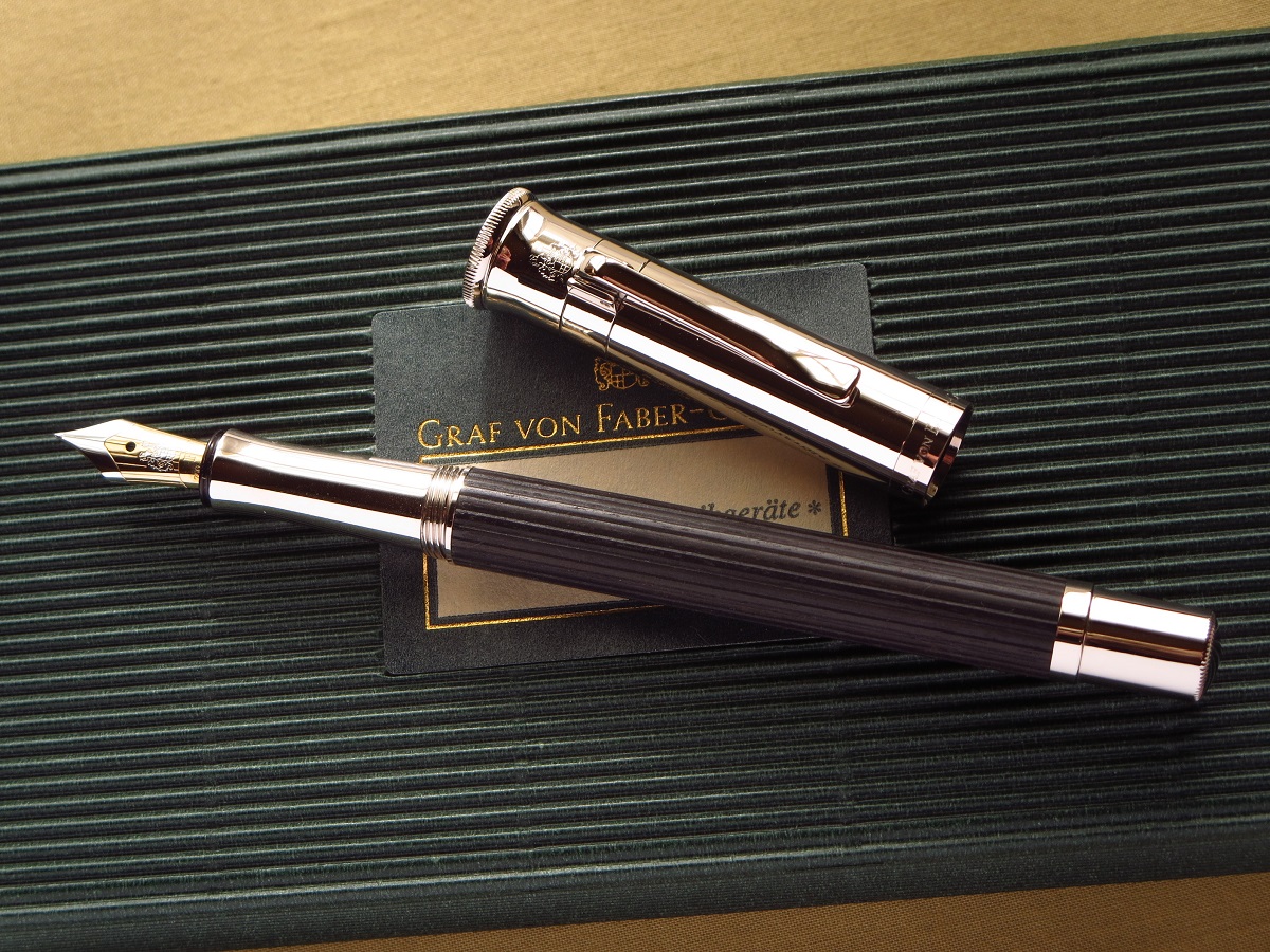 中古万年筆新入荷情報：ファーバーカステル クラシックコレクション