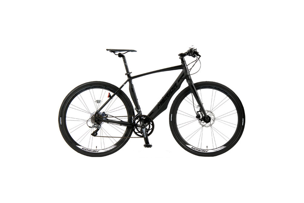 人目を惹く、インパクト大のクロスバイク | ぶろぐ・で・あさひ