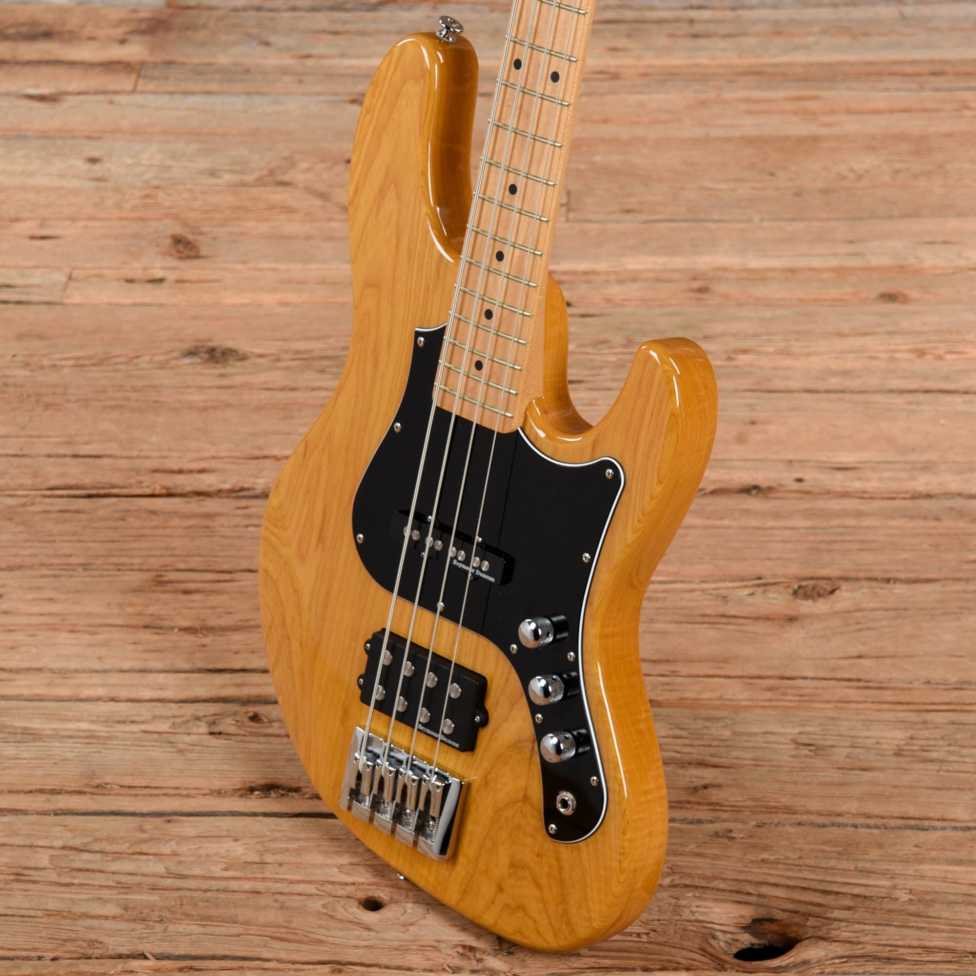 FGN J-Standard Mighty Jazz Bass Natural – Chicago Music Exchange