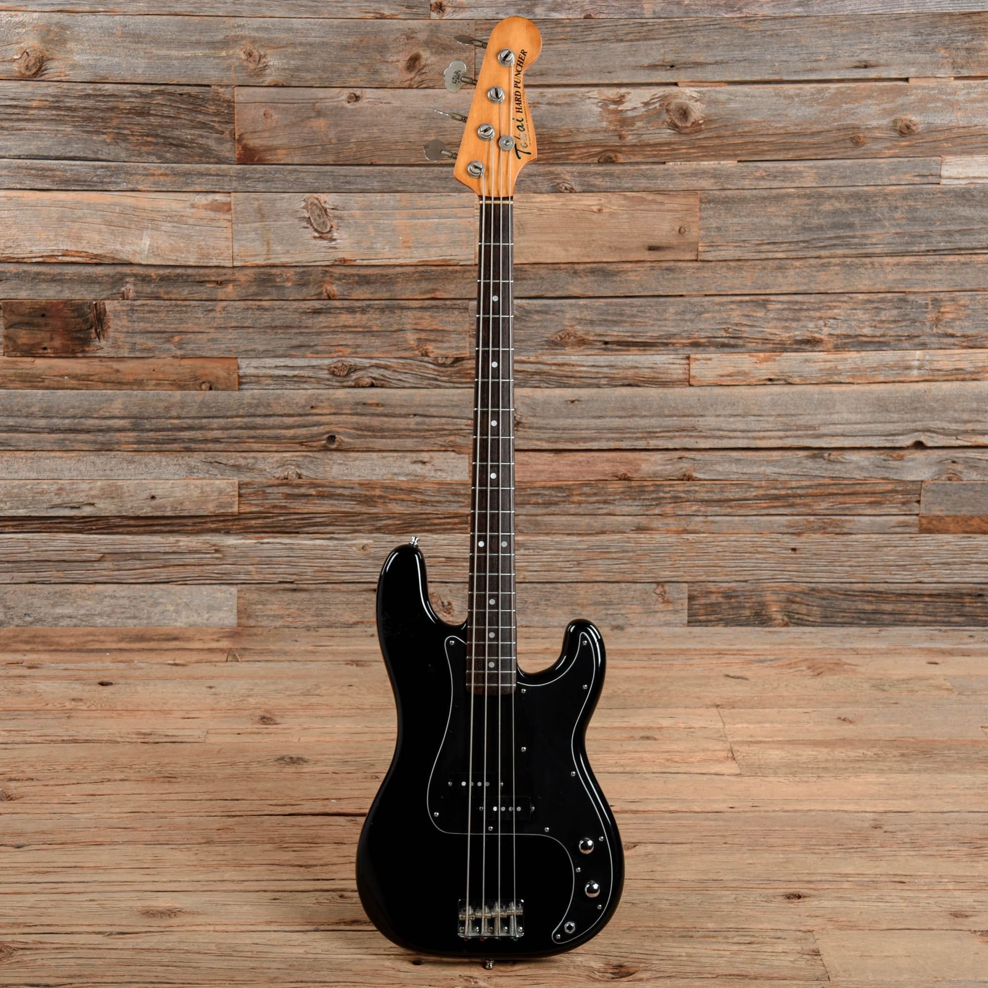 Tokai Hard Puncher Black 1981 – Chicago Music Exchange