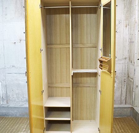 府中家具】IDC大塚家具 最高級 バーズアイ メープル メナード ワード