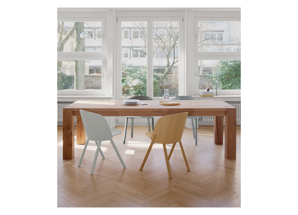 e15 / イーフィフティーン】BIGFOOT テーブル /オークの商品詳細ページ