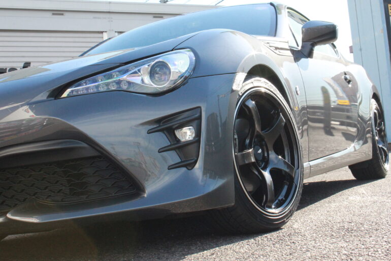 ZN6の86は十八番車両！！元祖コンケイブのアドバンレーシング5本