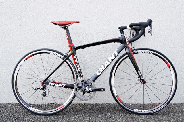 ジャイアントのTCR アドバンスド SE（黒・赤）｜買取サイパラ