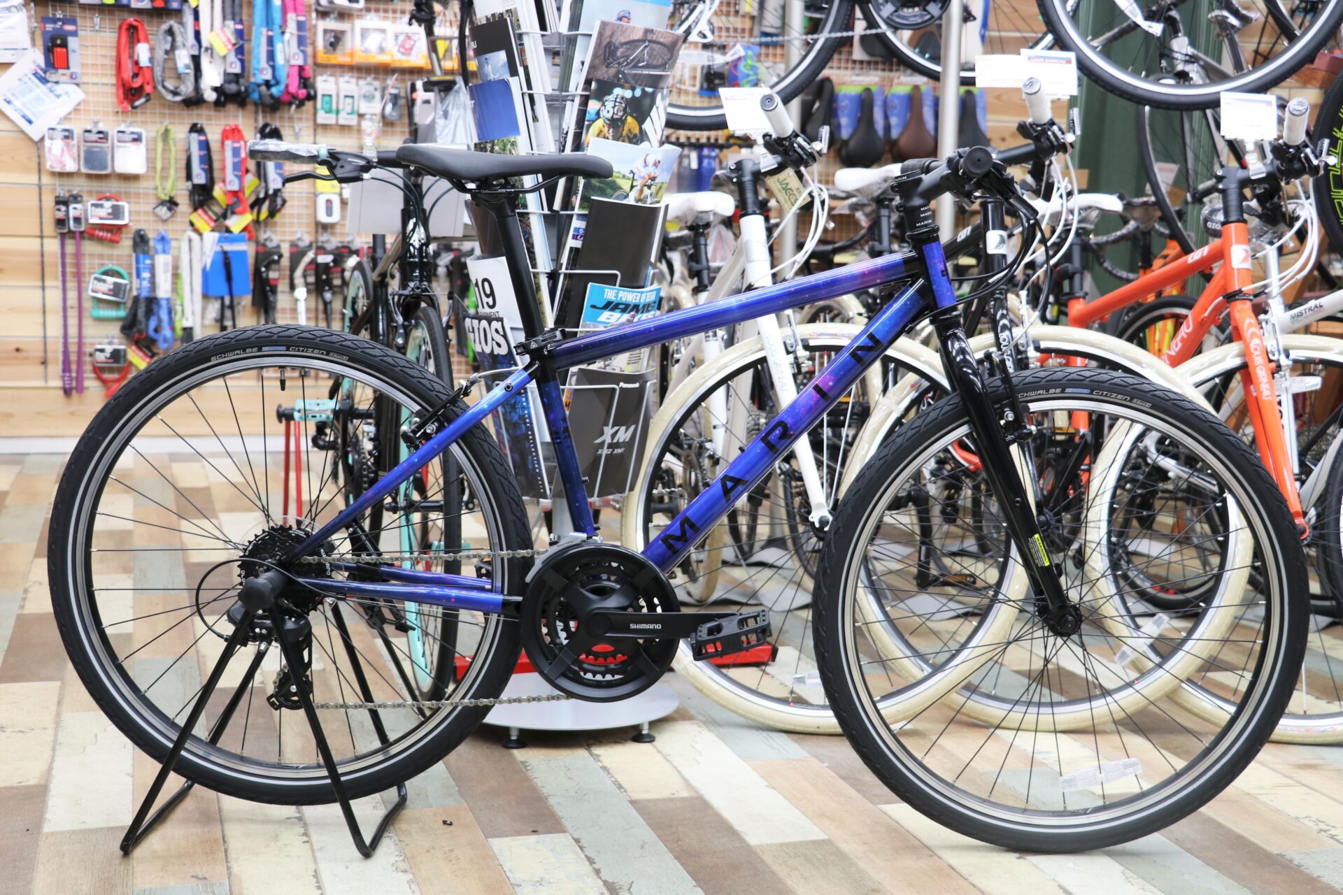 値下げ！】街乗りにオススメ！ 日本限定モデルの未使用中古クロス