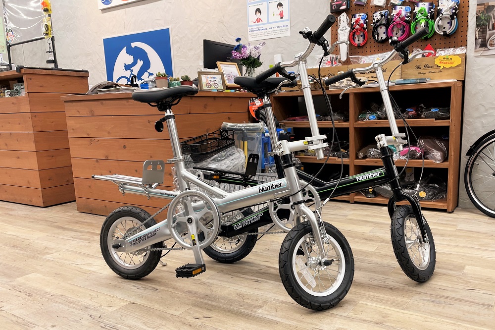 折りたたみ自転車の概念をひっくり返す？高性能コンパクトバイク