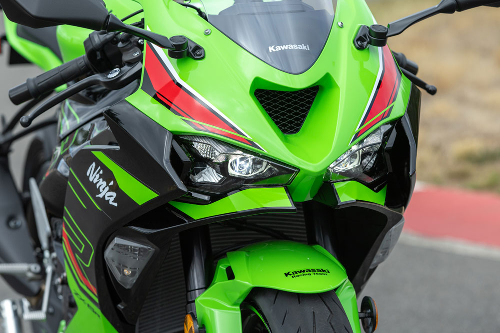2024 Kawasaki Ninja ZX-6R Review - Cycle News