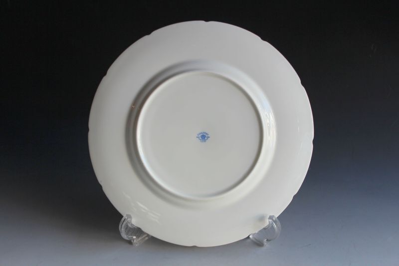 コールポート B&Wのプレート - Antiques Violetta