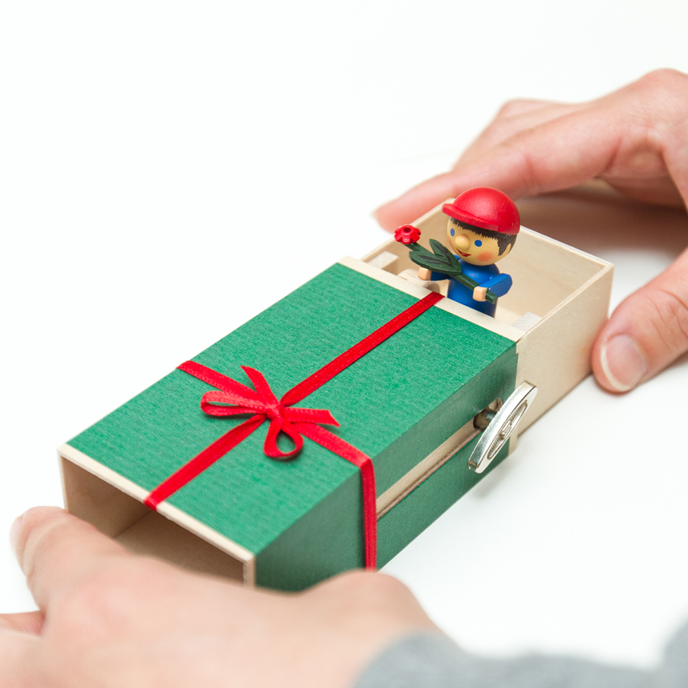 ポップオルゴール「プレゼント・男の子」【697】 WERNER/ヴェルナー社