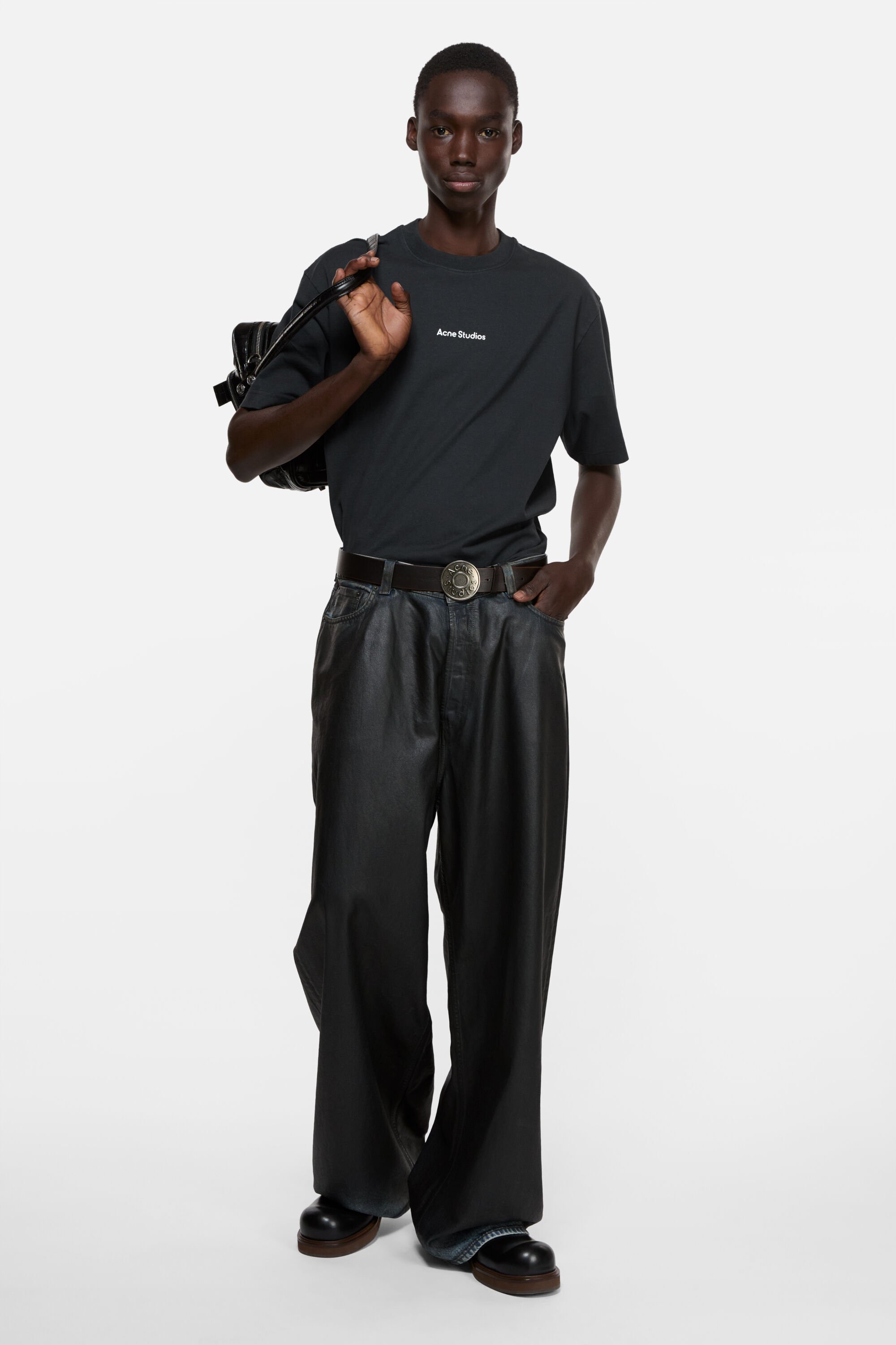 Acne Studios - T-shirt stamp logo - Relaxed fit - Black