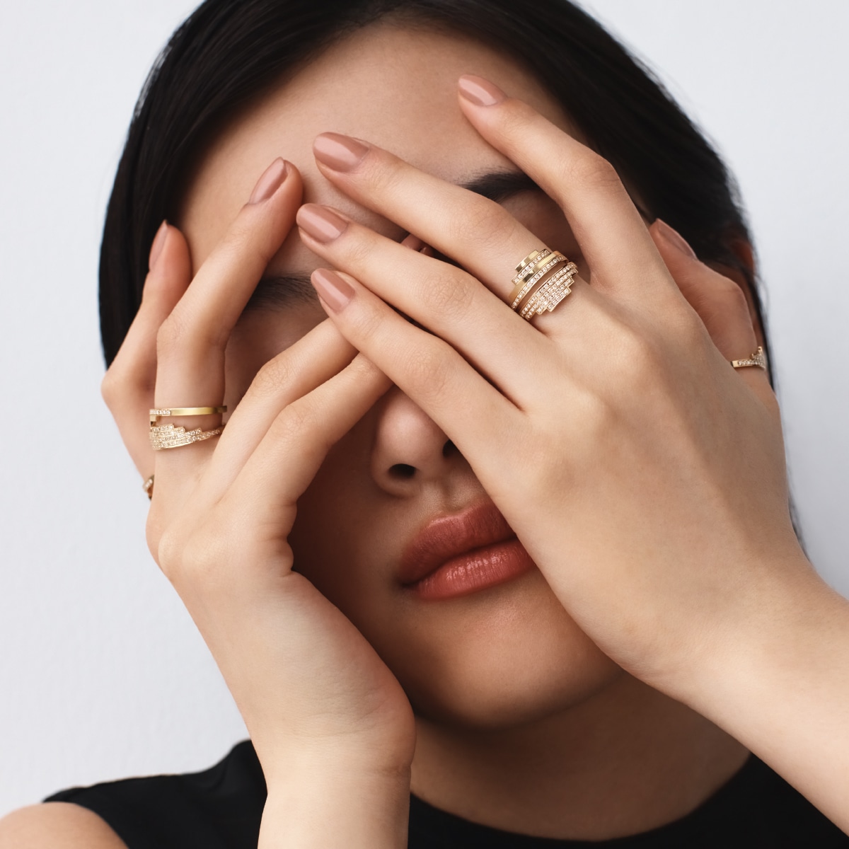 シャンデリアレイヤード リング | AHKAH / アーカー | 【公式